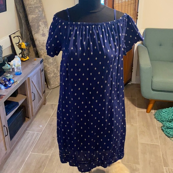 Old Navy Dresses & Skirts - Old navy strapless dress sz Med Off the shoulder